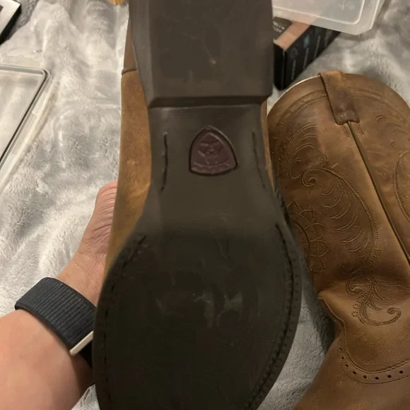 Ariat Brown Women’s Cowboy Boots - Picture 4 of 7